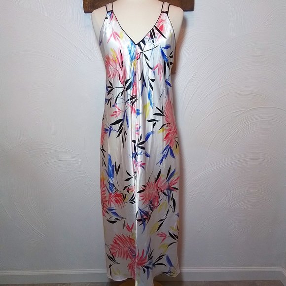 Oscar de la Renta Other - Oscar de la Renta Satin Nightgown Tropical Floral Full Maxi Length Size M